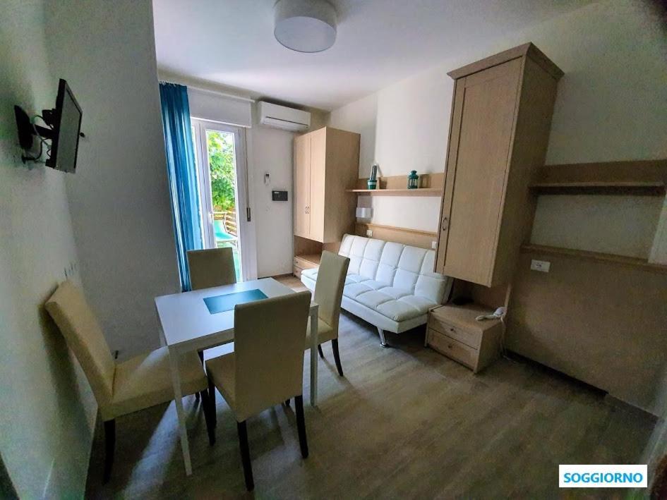 B&B Airone Cervia - Camere E Appartamenti Εξωτερικό φωτογραφία