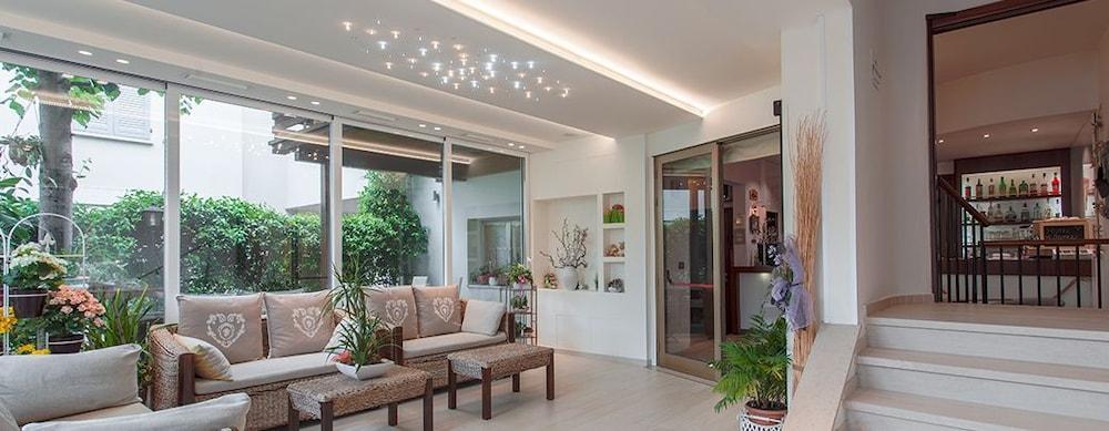 B&B Airone Cervia - Camere E Appartamenti Εξωτερικό φωτογραφία