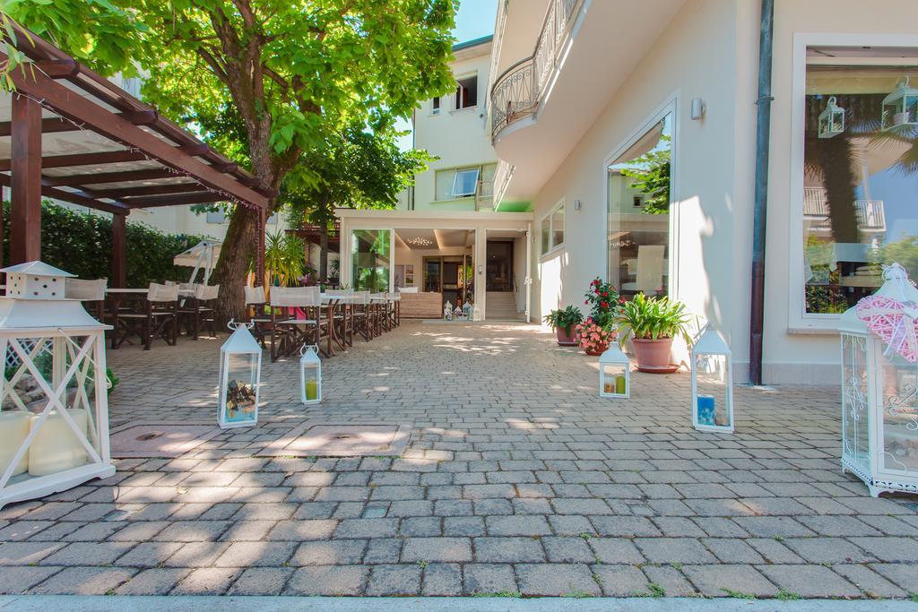 B&B Airone Cervia - Camere E Appartamenti Εξωτερικό φωτογραφία