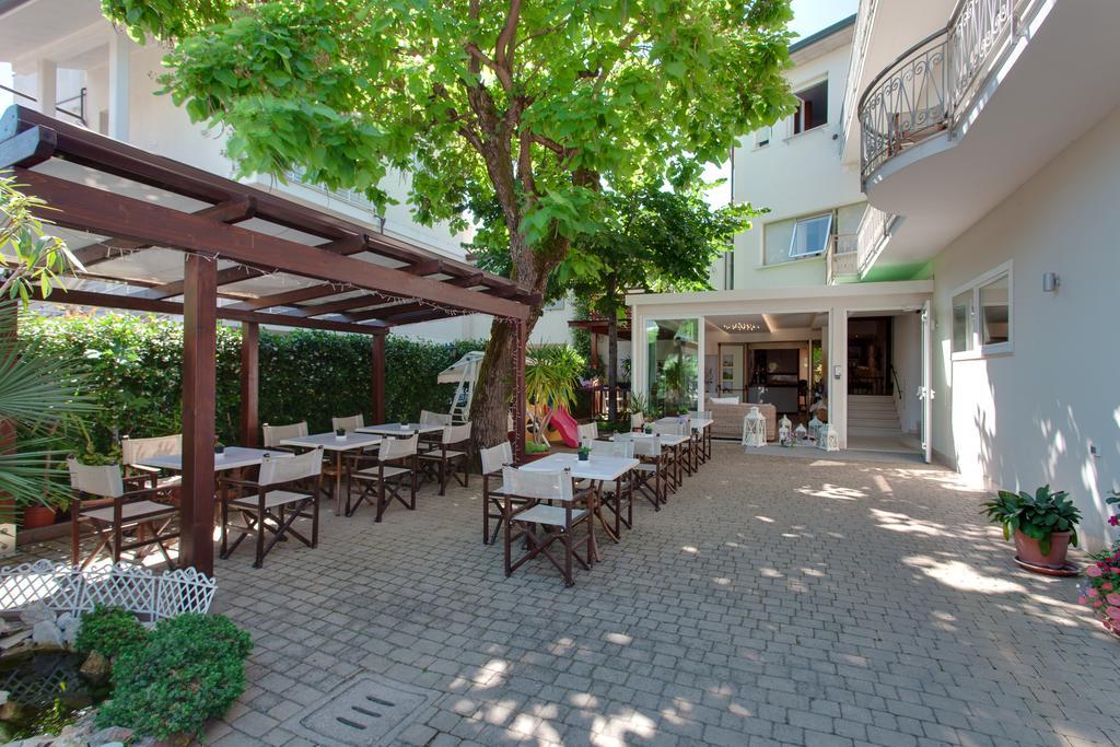 B&B Airone Cervia - Camere E Appartamenti Εξωτερικό φωτογραφία