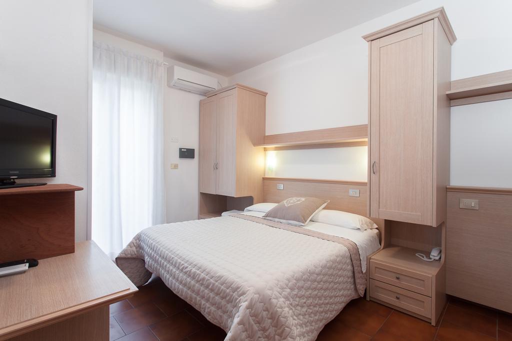 B&B Airone Cervia - Camere E Appartamenti Εξωτερικό φωτογραφία